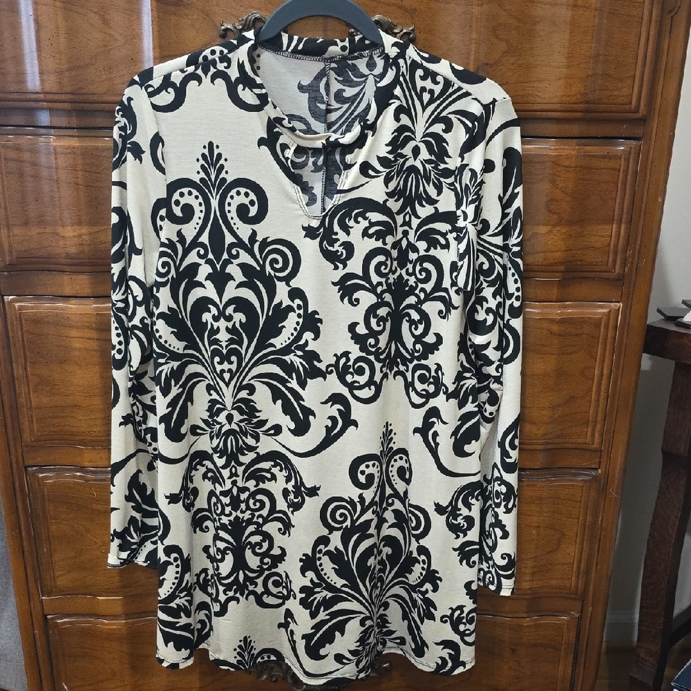 Chic Black and Cream Women's Blouse